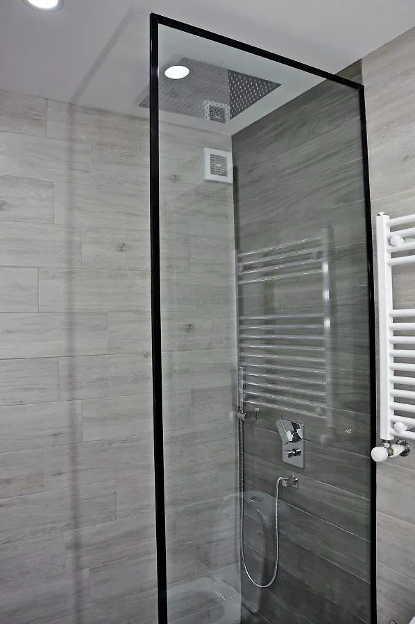 Superior Apartment On Kostava Тбилиси