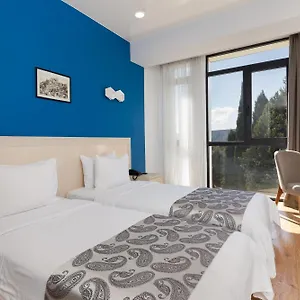 4* Otel Iveria